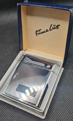 Neuwertiges sammlerstück fuma - sammlerstück,