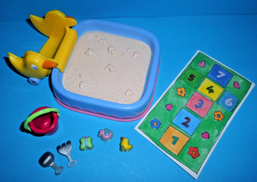 Miniworld baby born - %***miniworld,