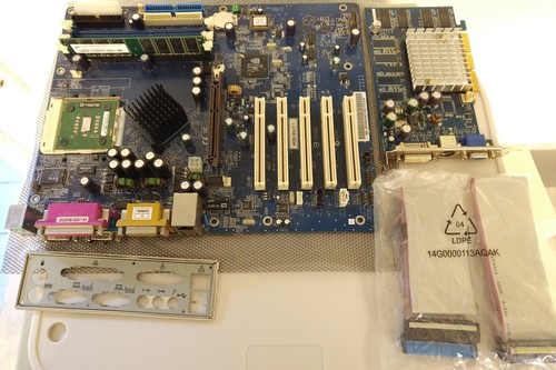 Retro shuttle an35n ultra - shuttle,