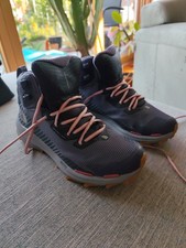 THE NORTH FACE Damen Vectiv Fastpack Mid Futurelight Sneaker 41,5