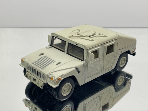 Motormax 73252 humvee - 73252,