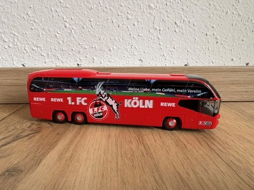 Mannschaftsbus fc köln - 1.,