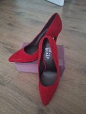 Bullboxer high heels pumps