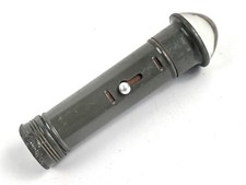 Stabtaschenlampe "PERTRIX No. 585" , Originallack,  Funktion nicht geprüft, Gesa