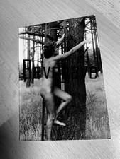 Akt Foto von schöner Frau VB