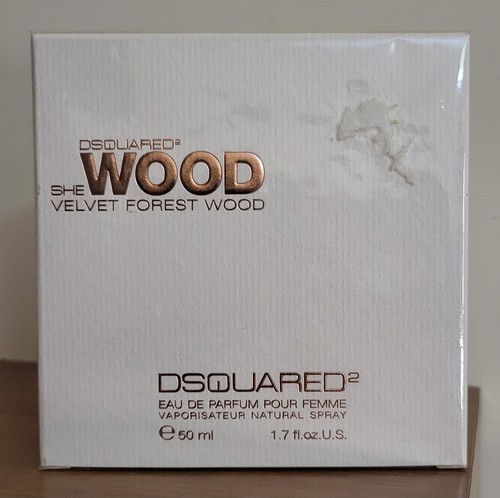 She wood velvet forest - wood,