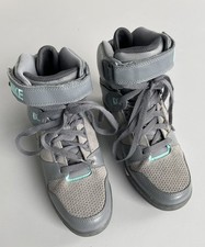 Nike Air Revolution Sky Hi