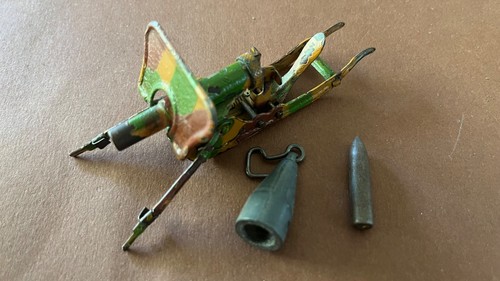 Altes blechspielzeug mimikri - blechspielzeug,