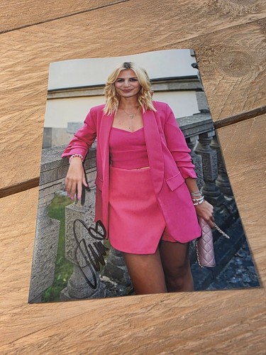 Susan sideropoulos signed - sideropoulos-,