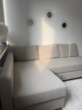 Sofa/Couch in beige mit Bettfunktion und Bettkasten, super gemütlich 