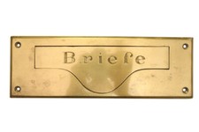 Antiker alter Briefeinwurf