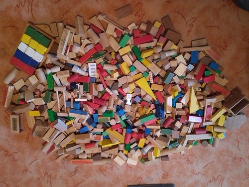 Holzbausteine bauklötze - holzbausteine,
