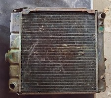 Kühler Mercedes /8  W115 200D