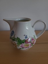 Milchkännchen Blumendekor mit Goldrand Henneberg Porzellan sehr guter Zustand