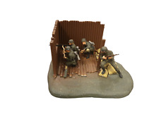 Diorama Wehrmacht 1:35 MG Schütze 4 Soldaten Baracke gebaut und bemalt Italeri