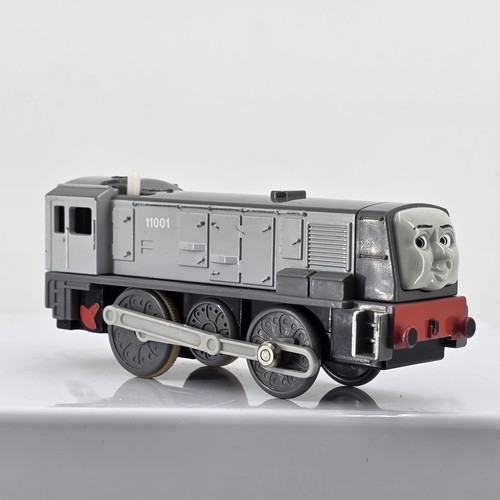 Tomy trackmaster dennis - tomy,
