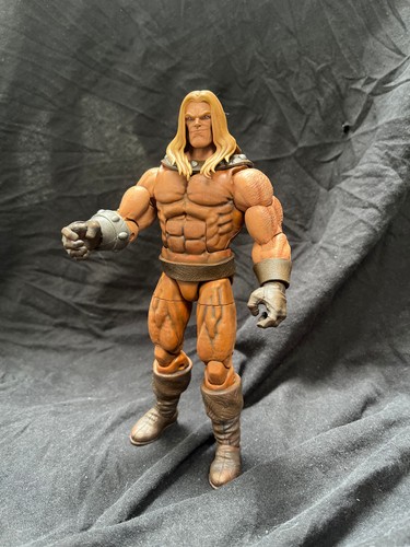 Marvel legends sabretooth - marvel,