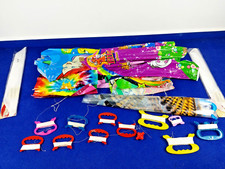 Mehrere Drachen und viele