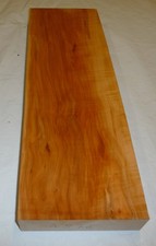 Apfelholz; 57 x 18 x 4,8 cm