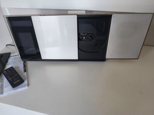 Hifi Anlage m. Radio CD iPat Handy  Fach was sich hin u. her schiebt. Automatisc