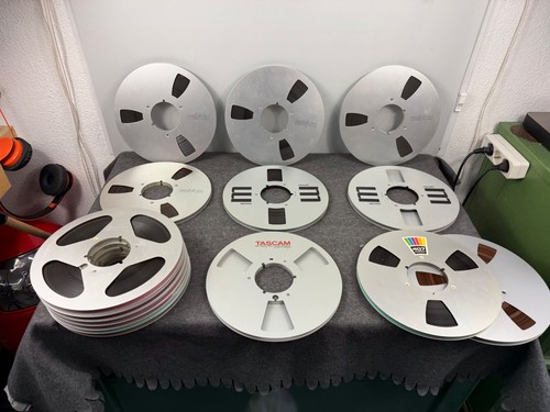 Revox tascam maxell - x,