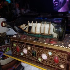 VINTAGE SCHIFF IN DER FLASCHE