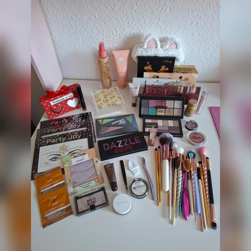 Riesiges kosmetik paket - riesiges,