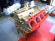 Tisch Motortisch 8-Zylinder