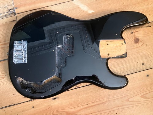 Squier fender affinity - by,