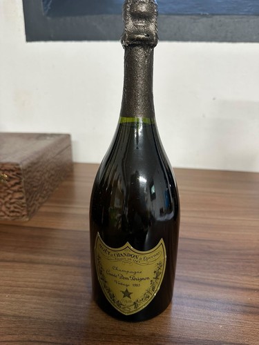 Dom pérignon champagne - dom,