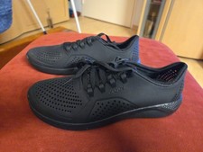 Sportlicher Schuh, CROCS, Größe 42/43 (Angebot 3)