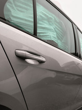 5G4833056AD Postamt. Rechts