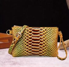 Schultertasche Tasche  Umhängetasche aus Kunstleder mit Krokodilmuster