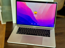 Apple MacBook Pro 15” (2017) – 2,7 GHz i7, 16 GB RAM, 512 GB SSD, Radeon Pro 455