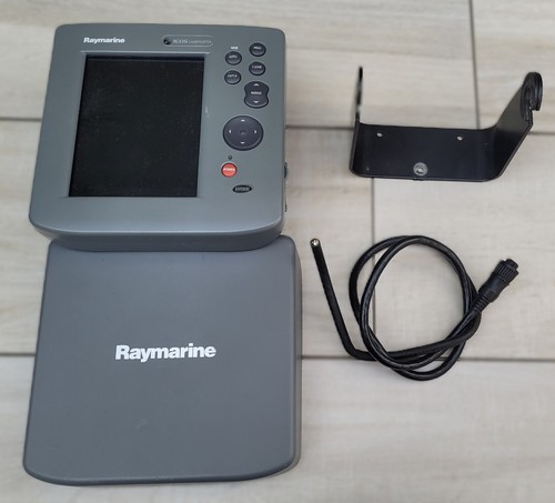 Raymarine chartplotter rc435i - chartplotter,
