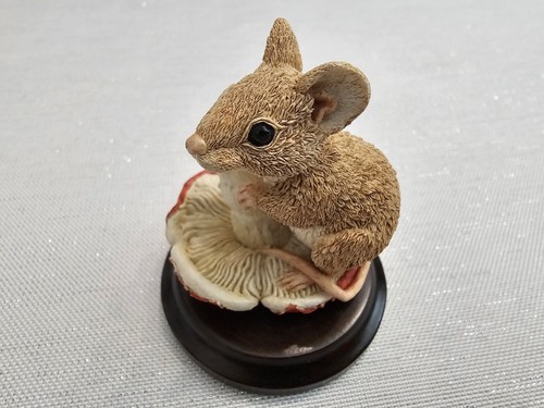 Country artists mouse on - country,