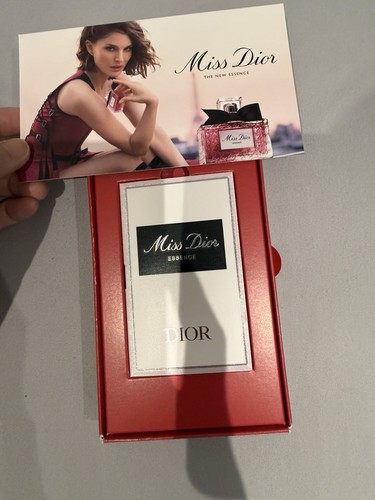 Miss dior essence parfum - miss, de