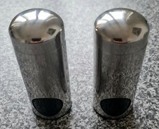 2 Dosierer für Süßstofftabletten, sehr gut erhalten