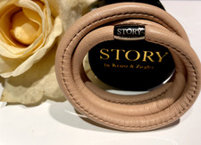 Story by Kranz & Ziegler Leder