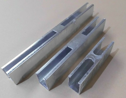Pfostenadapter doppelstabzaun - pfostenadapter,