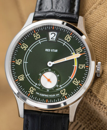 Red star jumping hour - red,
