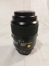 Nikon Micro Nikkor 2,8/105mm