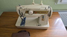 Singer Nähmaschine 411 G mit Original Tragekoffer und Pedal komplett