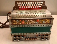 PARZ   HARMONIKA    G C F    3chörig   3reihig    tolle  Optik   SUPER ZUSTAND