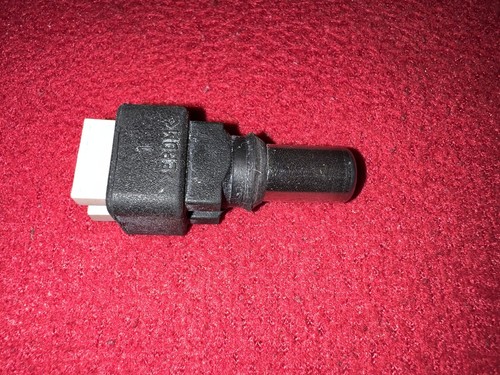 Thermostat kit - thermostat,