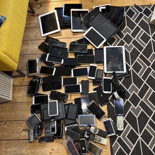 110 smartphone konvolut - 110,