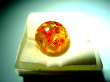 Bernstein mit Einschluss von