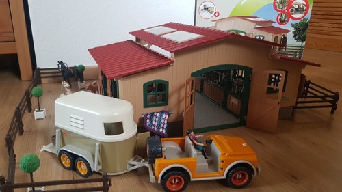 Schleich pferdehof mit - pferdehof,