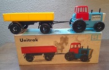 DDR Spielzeug Anker / Presu / Piko Mechanik Unitrak Traktor mit Anhänger M 1:25 