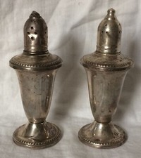 Salz- und Pfefferstreuer